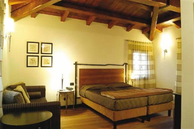 Hotel Fossa Mala *